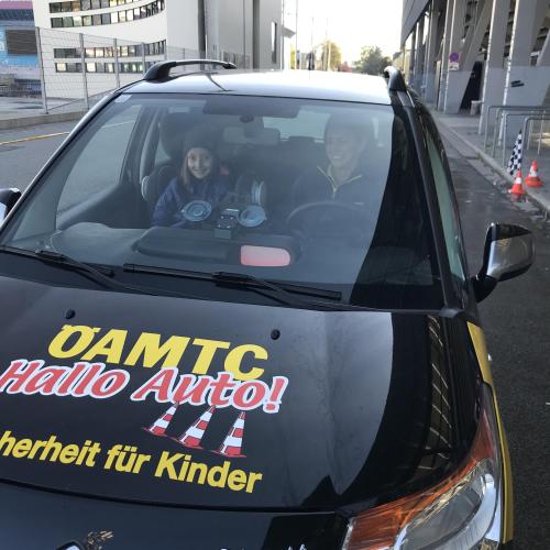 HalloAuto3b